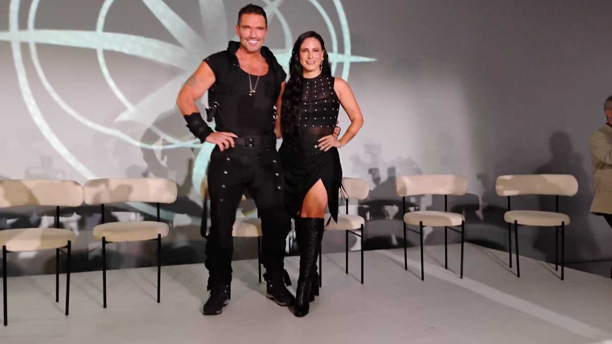 Julián Gil y Valeria Marín conducen esta atrevida emisión filmada en República Dominicana. (LIZBETH CRUZ)