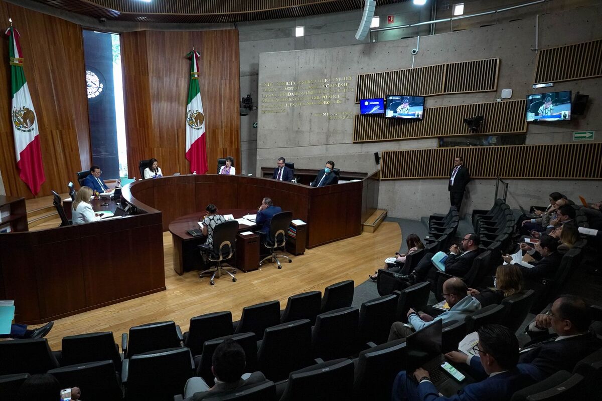 Magistrados durante la Sesión Pública del Tribunal Electoral. | Cuartoscuro