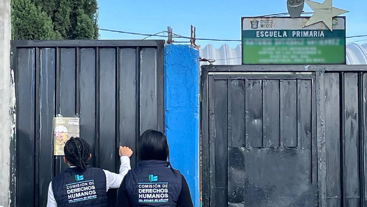 Personal de Codhem acudió al domicilio de la familia afectada para hacer entrega de la lista de requisitos y explicar el proceso. Especial