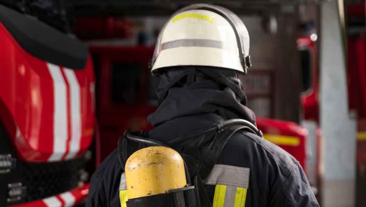 El siniestro generó gran movilización de cuerpos de emergencia y causó consternación entre los habitantes de la zona.