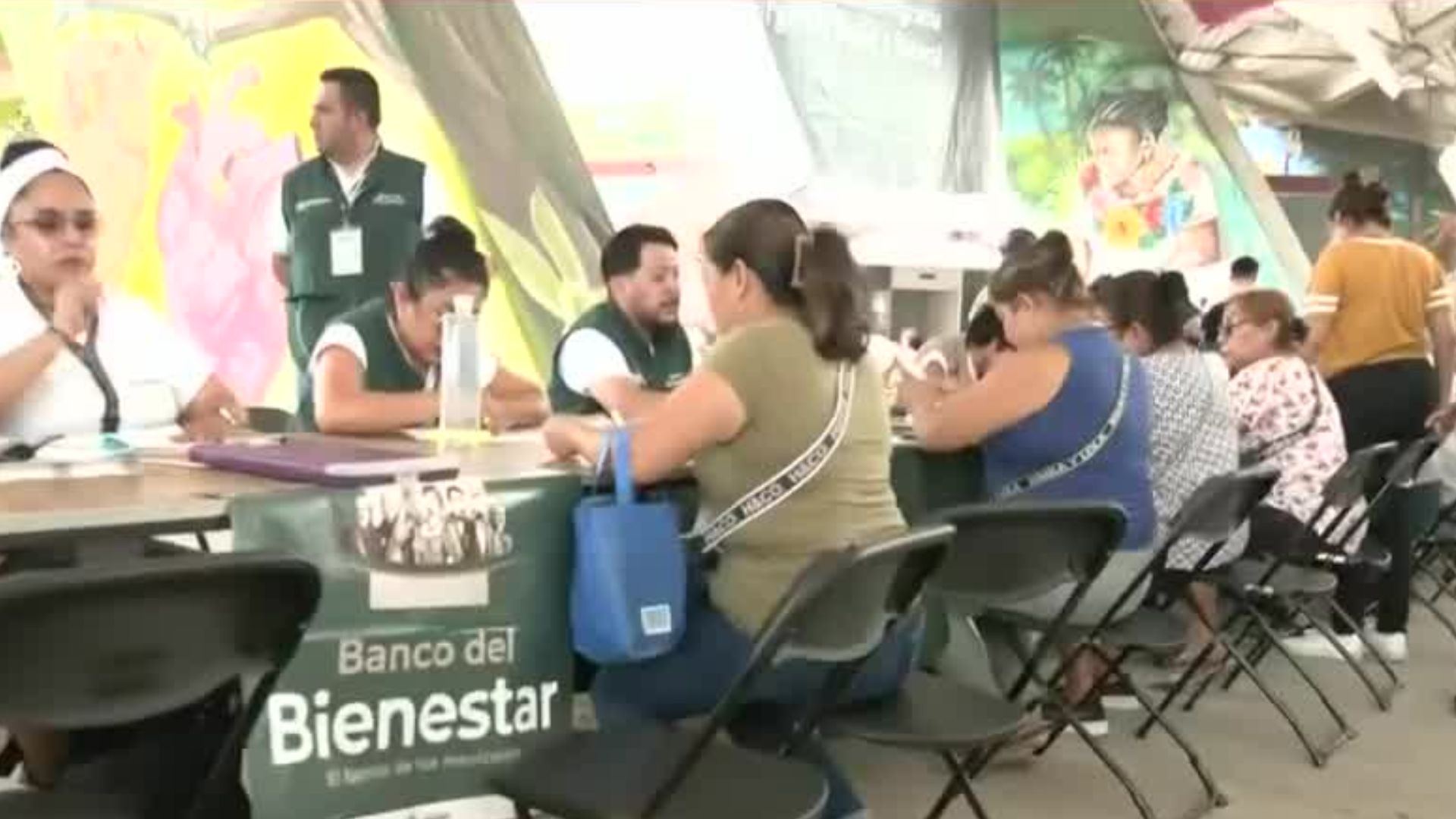 En Veracruz, comienza la entrega de apoyos a los damnificados de Poza Rica