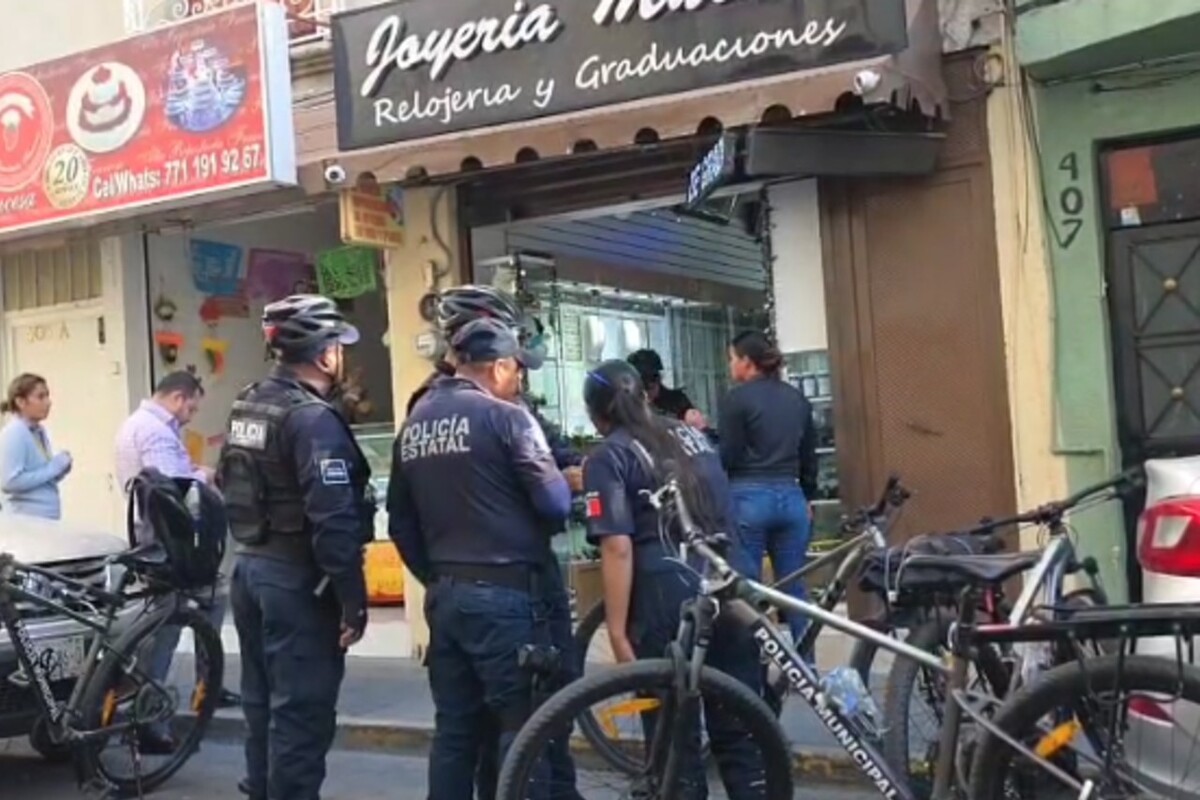 El asalto se registró en la Joyería Murano, ubicada en la calle Guerrero de Pachuca