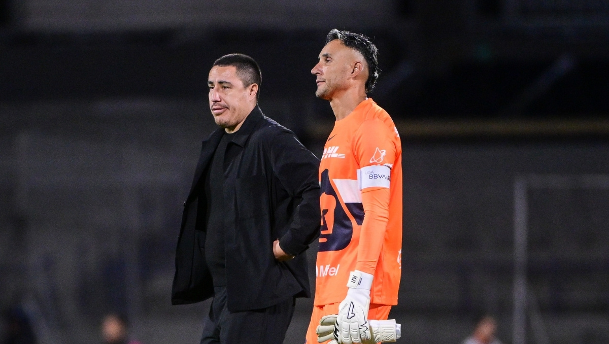 Efraín Juárez y jugadores de Pumas entienden la molestia de la afición tras abucheos en CU (Imago7)