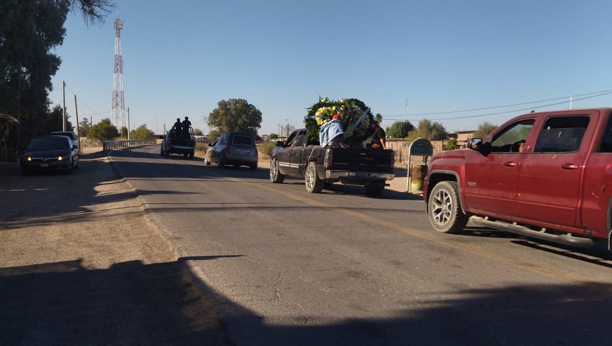Familiares y amigos acudieron a darle el último adiós. | Especial