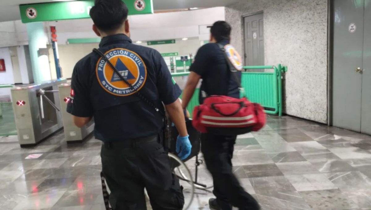 La mujer fue llevada aun hospital para recibir atención médica especializada. | Especial