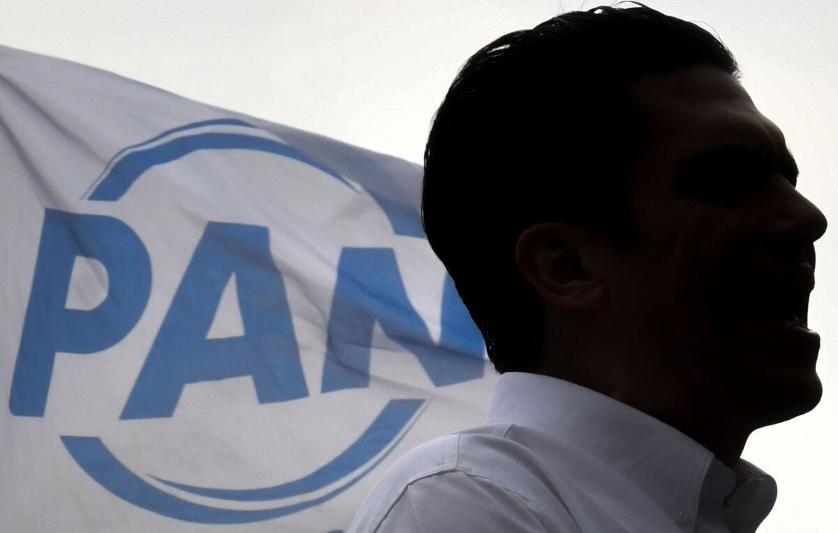 Aunque el PAN cambió su logo, todavía falta que el INE lo revise, lo valide y autorice su uso público. | Cuartoscuro