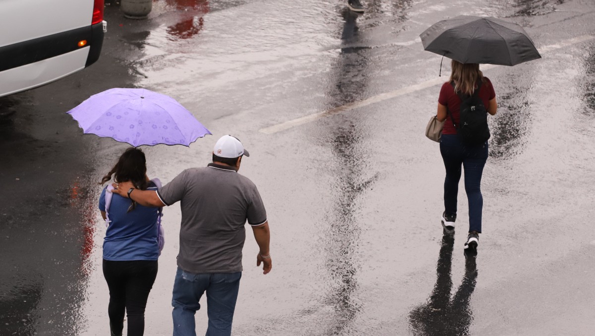 Preven ligera lluvia con temperaturas calidas en Monterrey. Foto: Luis Guerra