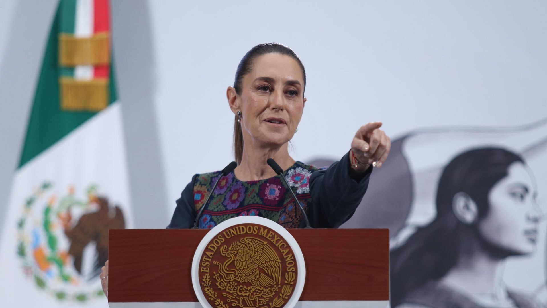 SAT no detiene operaciones pese a paro de labores: Sheinbaum