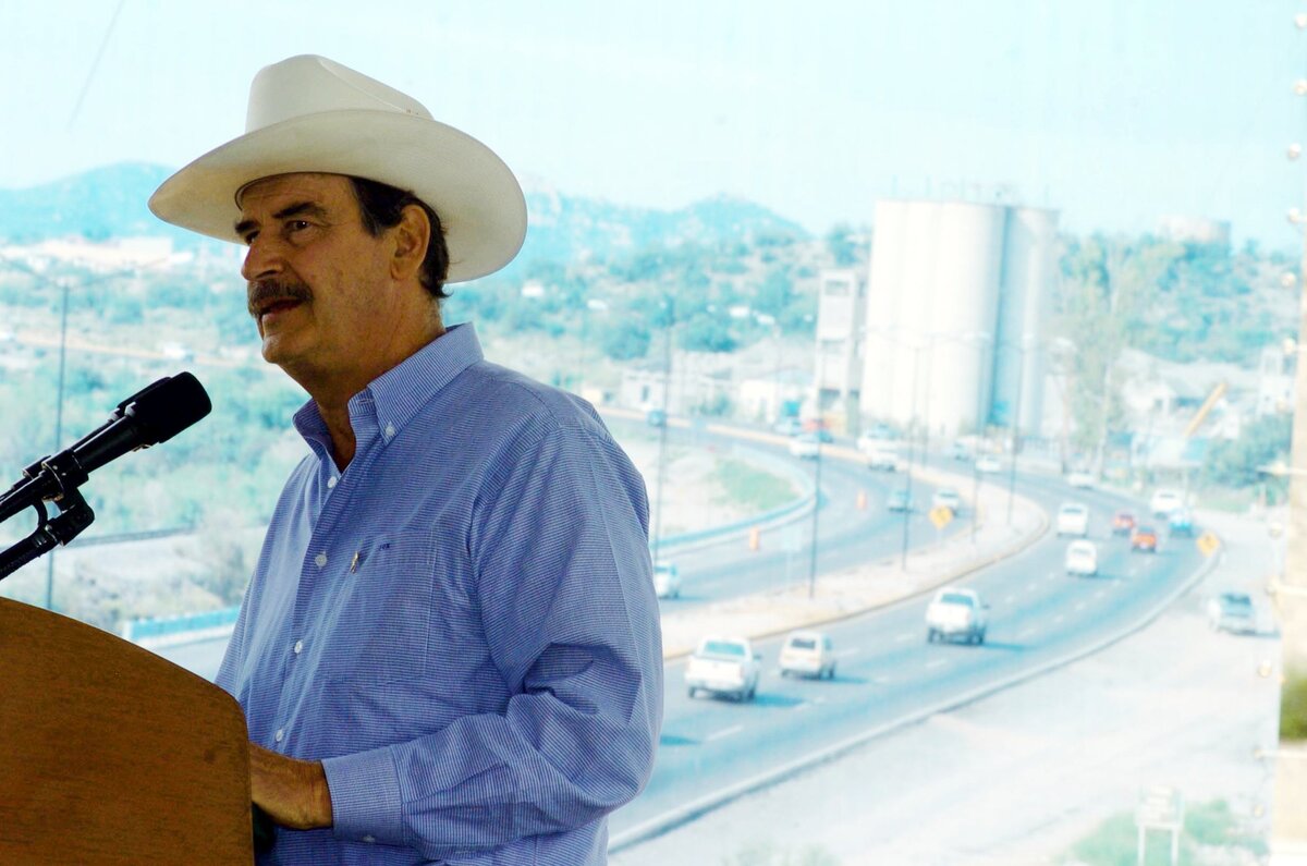 Vicente Fox Quesada durante la inauguración del Periférico Oriente Hermosillo y cierre del Maratón Carretero | Gustavo Benítez