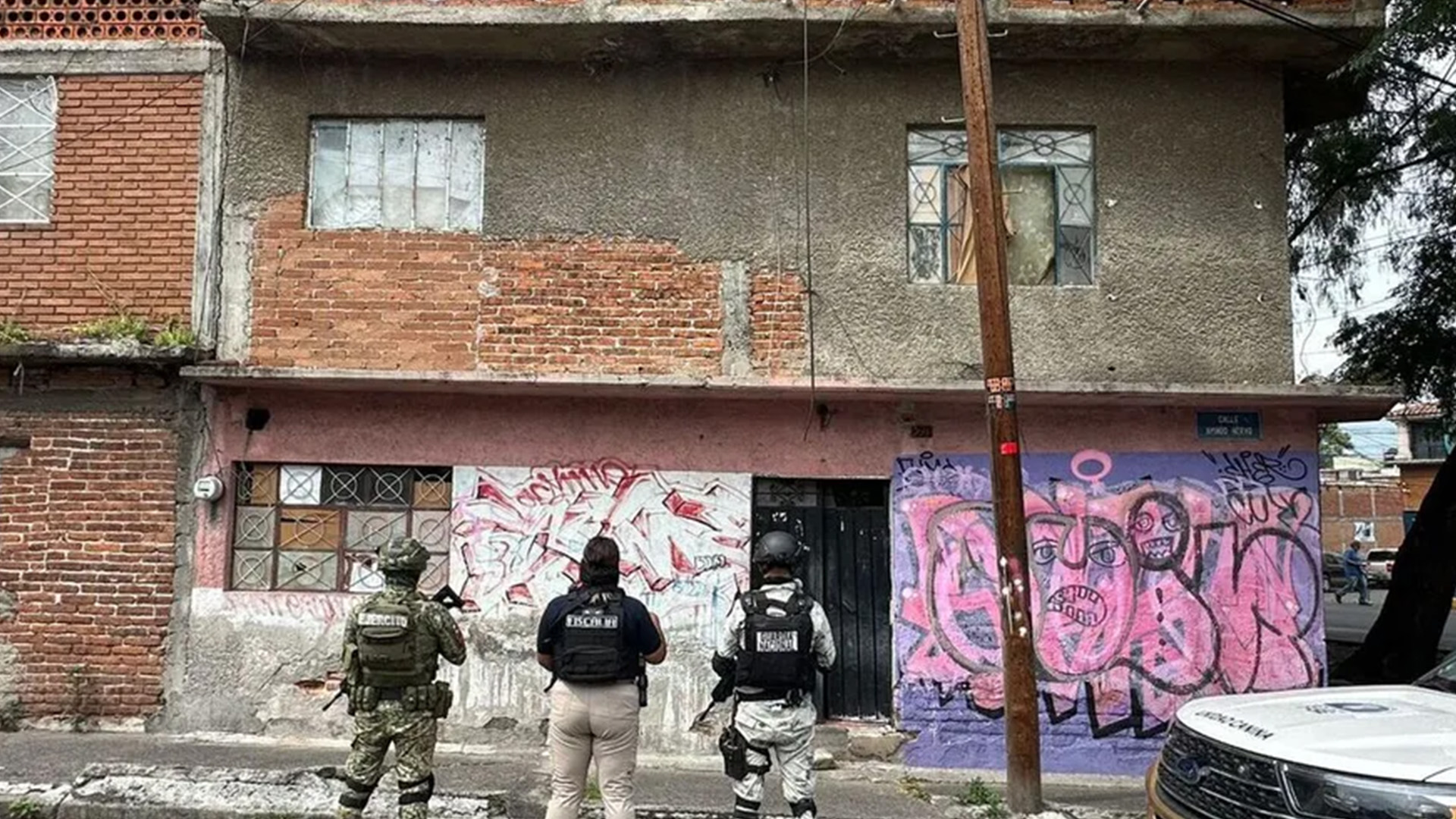 Detienen a cuatro personas tras un cateo donde vendían droga y aseguran metanfetamina en Morelia