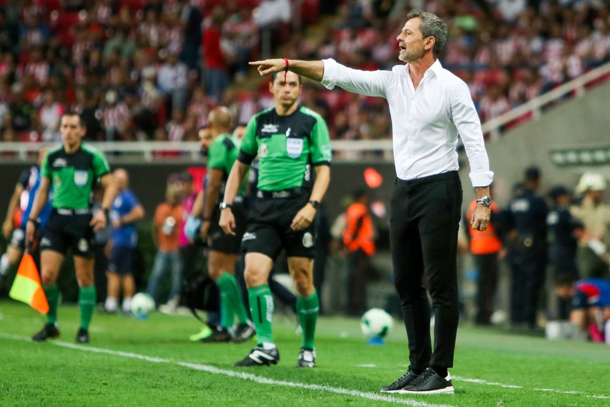 Diego Cocca vuelve a la cancha del máximo rival. (Imago7)