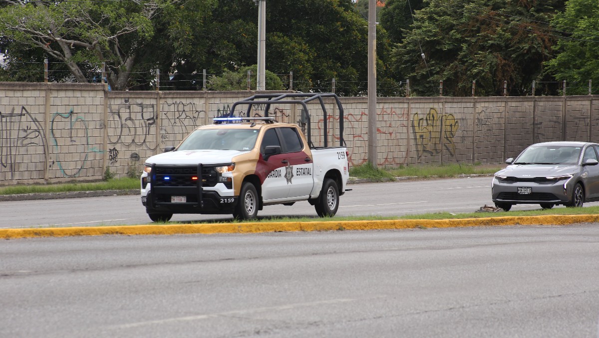 Elementos de la Guardia Estatal recorren las calles de Tampico. (Yazmín Sánchez)