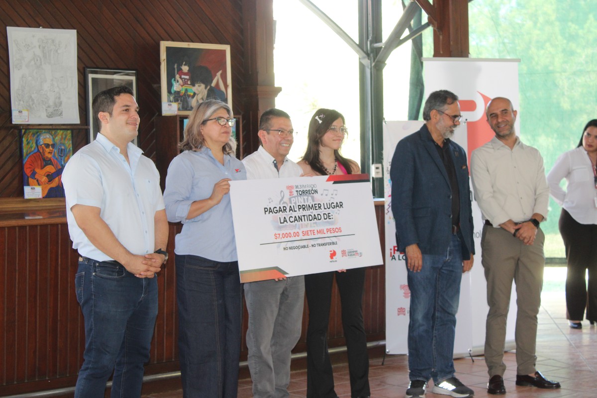 Entregan premios a ganadores del concurso "Pinta tu Música". | Especial