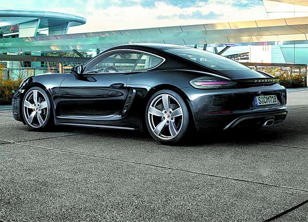 El grupo planea seguir con el desarrollo del Cayman, uno de sus modelos más vendidos con motor de combustión. Especial