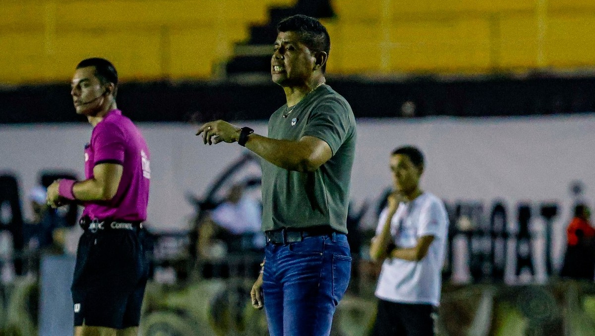 Marco Antonio "Chima" Ruiz, director técnico de la Jaiba Brava.