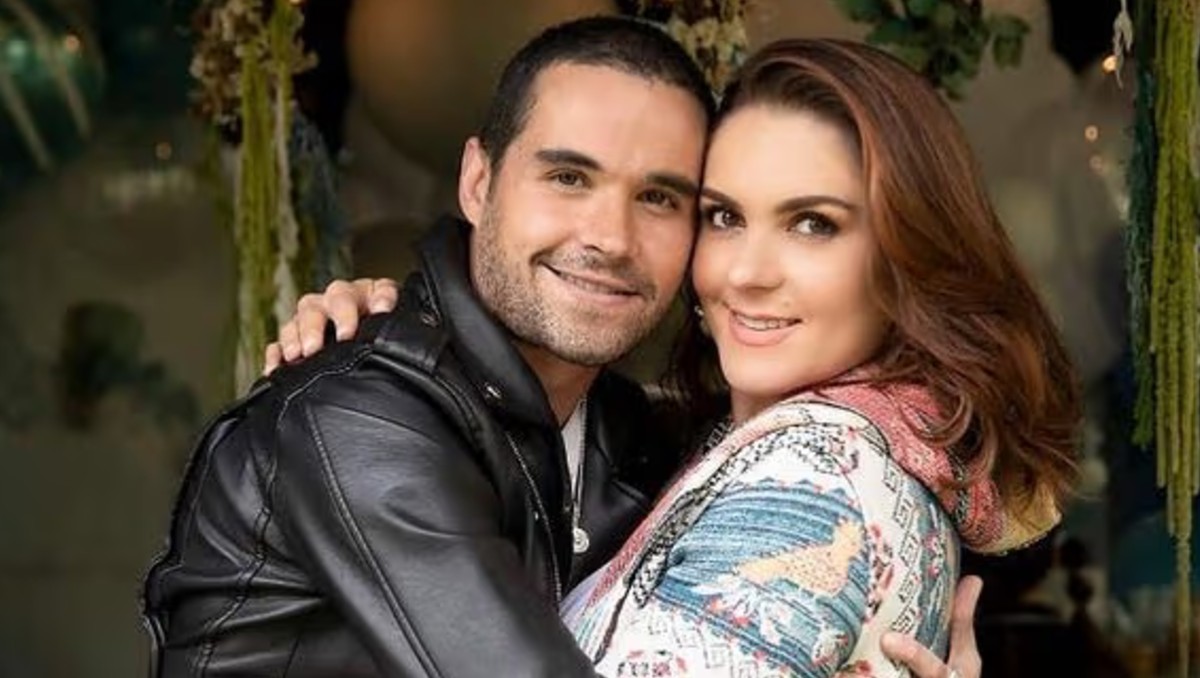 Eleazar junto a su hermana | Especial