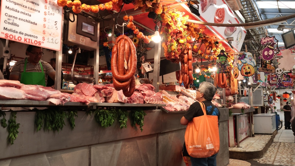Puebla suma casos de gusano barrenador: repercutiría en costo de carne | EsImagen