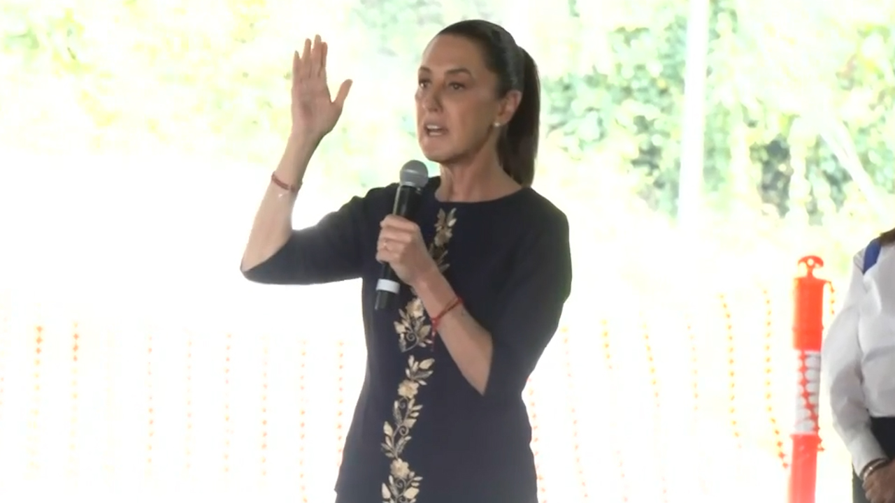 Claudia Sheinbaum presenta el Tren Insurgente que iniciará operaciones en 2026