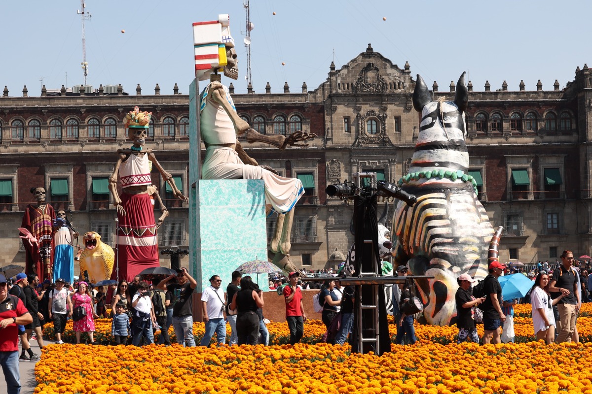 Ofrenda Monumental Zócalo.