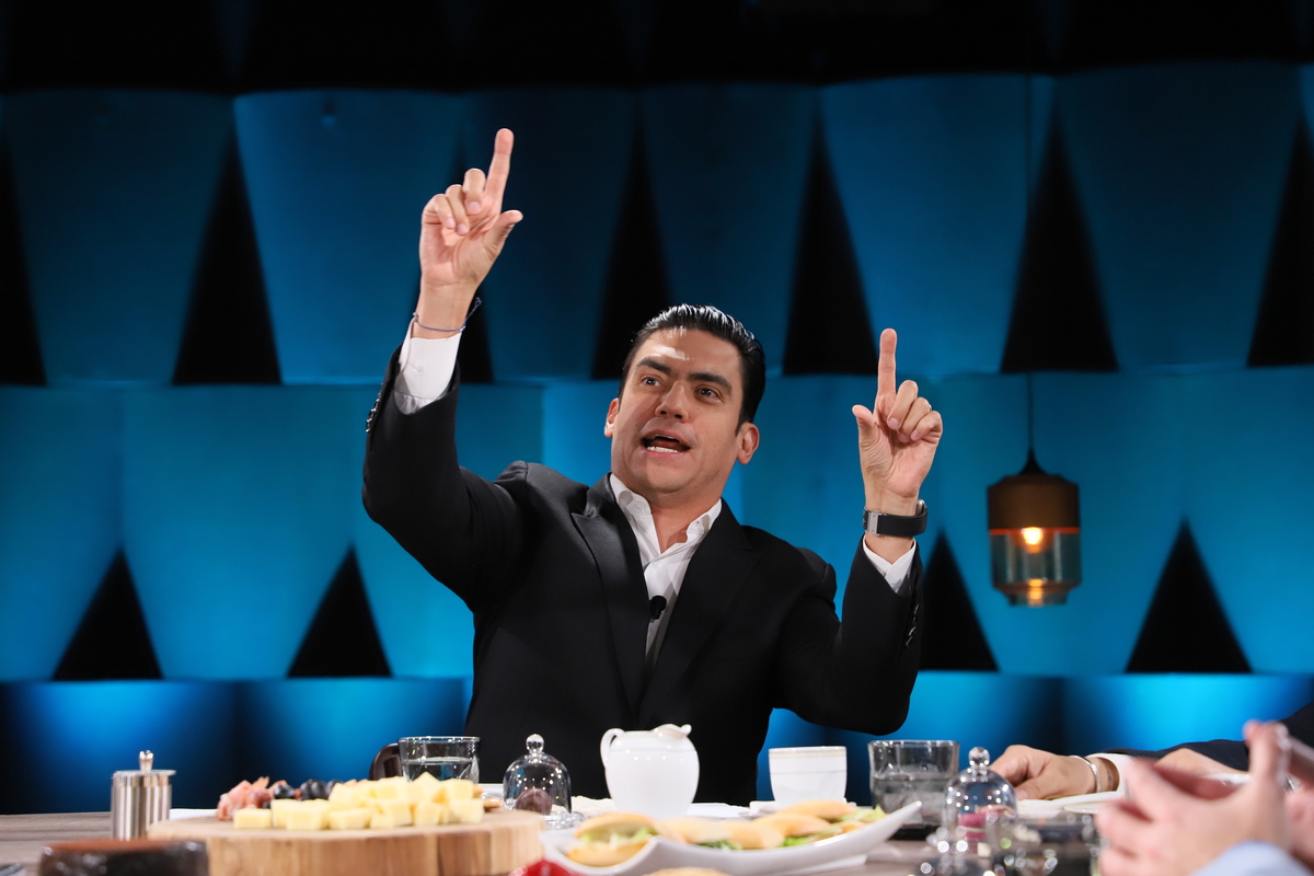 Presidente del Partido Acción Nacional (PAN) en Café Milenio.