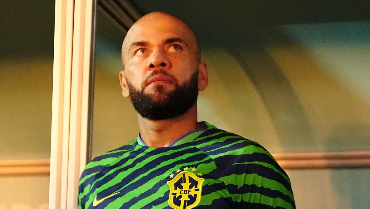 Dani Alves hace radical cambio y se vuelve predicador religioso en España (Imago7)