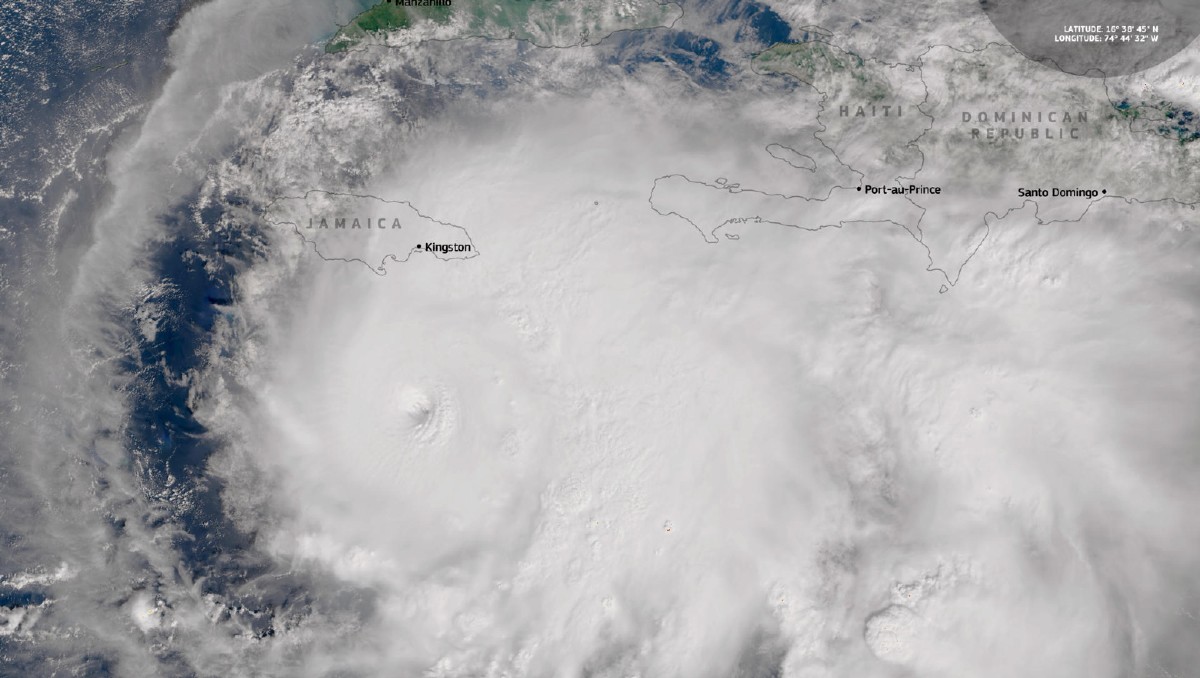 El huracán puso en alerta a Jamaica. | EFE