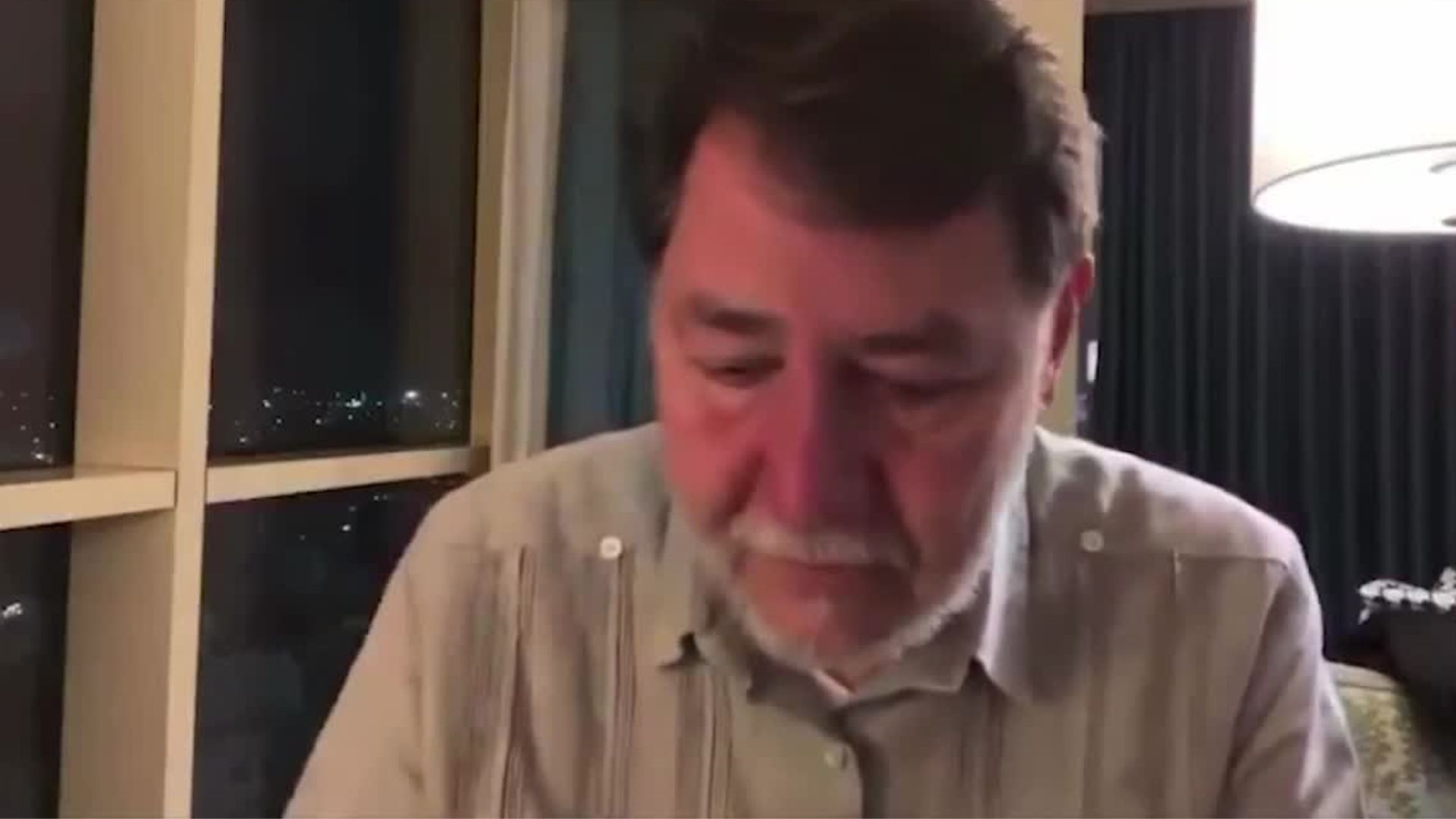 Gerardo Fernández Noroña rompe en llanto por la situación que se vive en Palestina