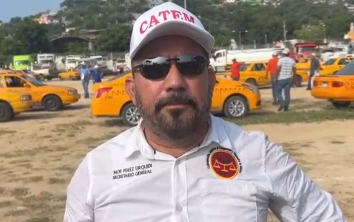 El líder sindical intentó correr para escapar de sus agresores, sin embargo, fue alcanzado y ejecutado al pie de su camioneta. | Especial