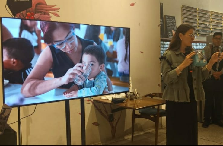 Los pequeños reciben alimento balanceado, gracias al programa Va por mi cuenta / Adriana Jiménez