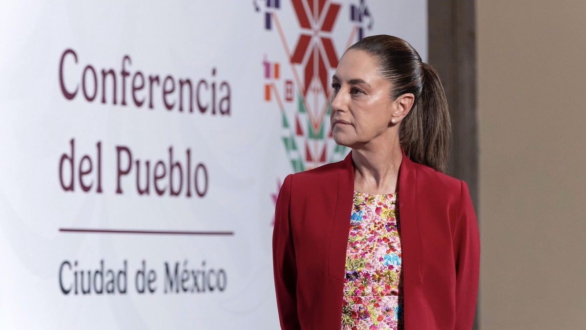 La Presidenta desde e Salón de Tesorería en Palacio Nacional para su conferencia de prensa. (Cortesía)