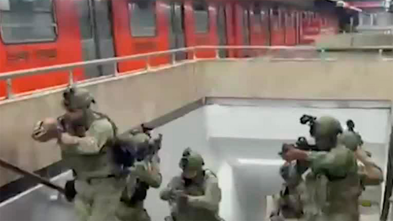 Sedena realiza simulacro para responder a situaciones de riesgo en el Metro Capitalino