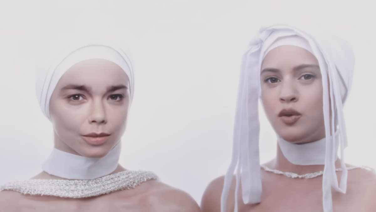 Björk le rinde homenaje a Rosalía por su nueva era. La icónica artista islandesa celebró la carrera de la cantante.