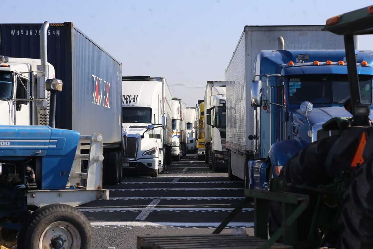 Los bloqueos en carreteras de México afectó a extranjeros (Dany Bejar).