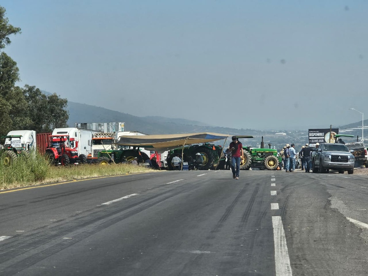 Bloqueos carreteros en Jalisco. (Juan Carlos Munguía)