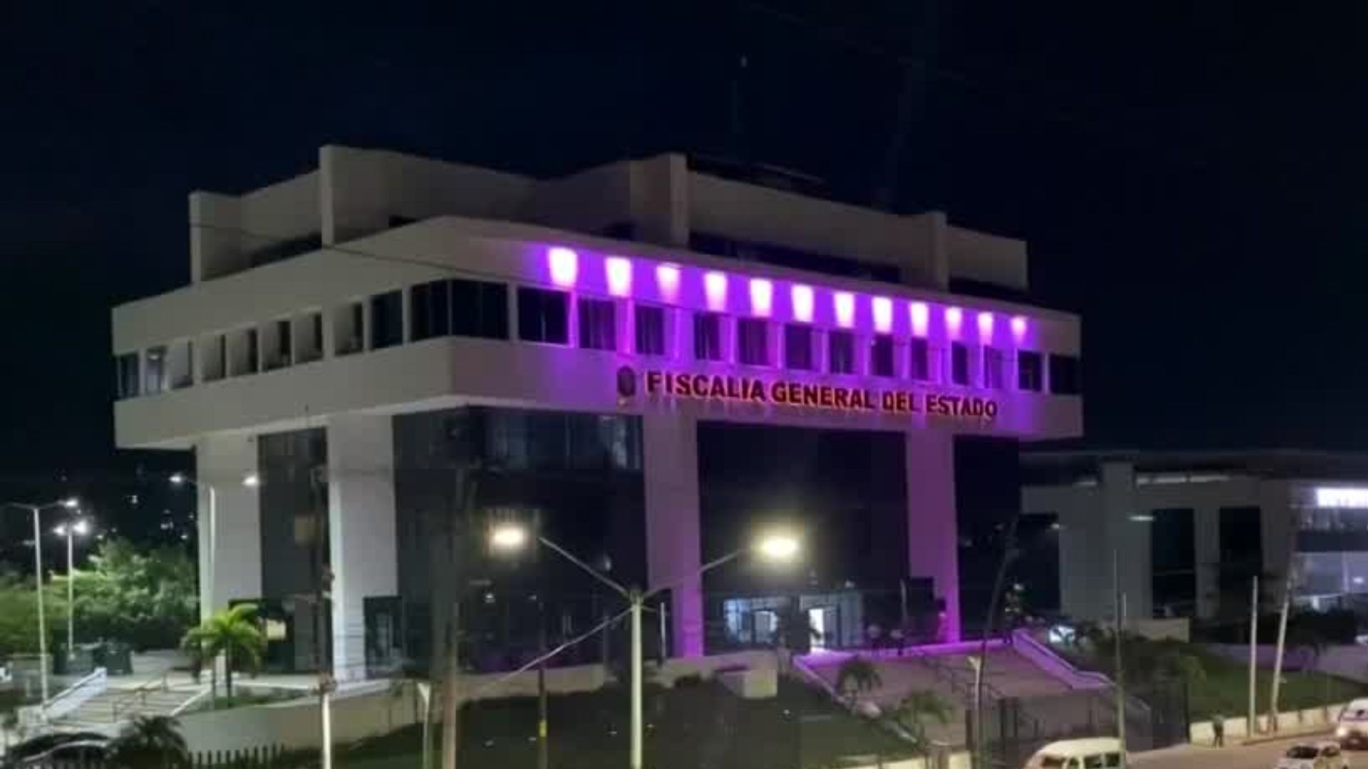 En Chiapas, retienen a tres jóvenes por cortar leña de un terreno ajeno