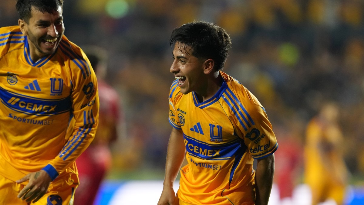 Javier Acuña ve con confianza a 'Chicha' Sánchez para el Clásico Regio (Imago7)