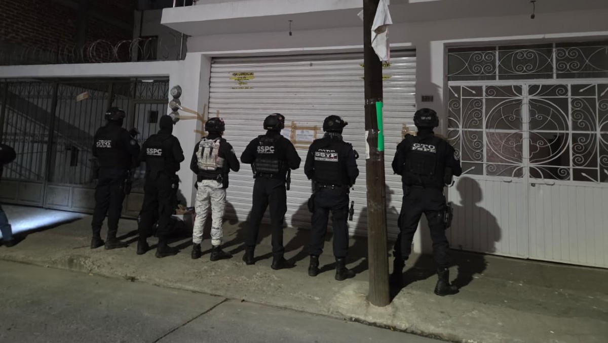 León: aseguran casa usada para vender drogas y cigarros ilegales | Especial