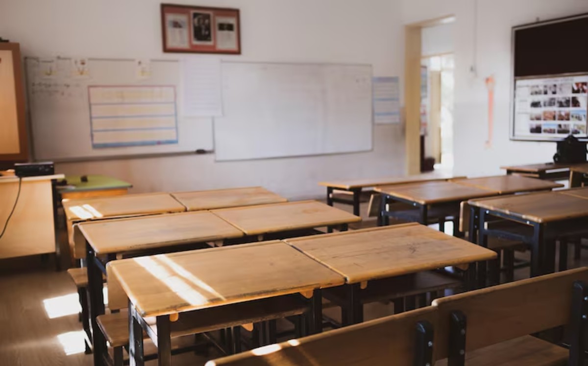 El motivo por el cual las escuelas suspenderán clases es por la realización de la reunión del Consejo Técnico. | Freepik