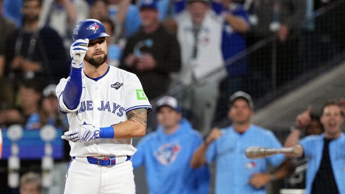 Nathan Lukes, de pensar en retirarse a jugar la Serie Mundial con los Blue Jays (AFP)