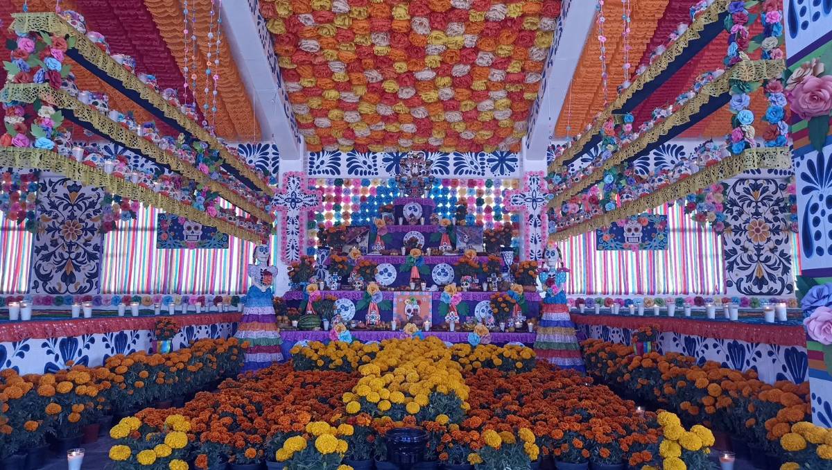 Participarán en el concurso de ofrendas que realizan los penales del Edomex. Foto: Zuleyma García