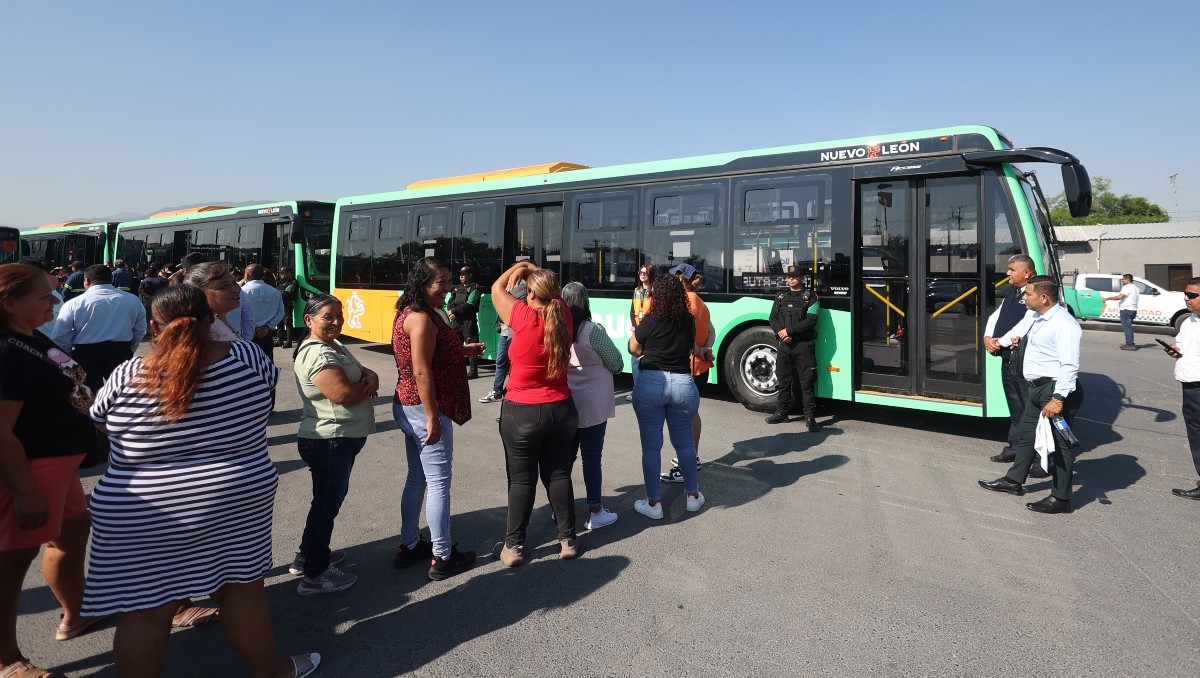 El transporte público será gratuito para mujeres entre las 10:00 y las 13:00 horas. Foto: Jorge López