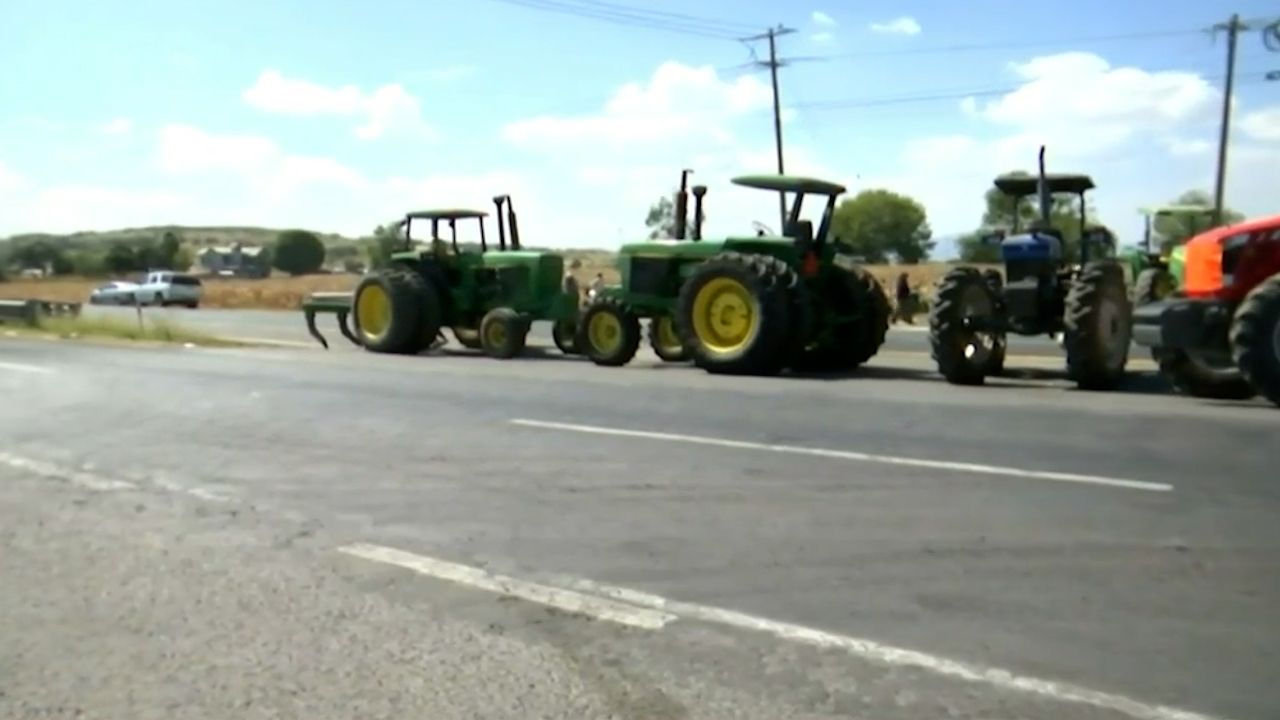 Agricultores y productores comienzan a liberar los bloqueos carreteros en distintos estados