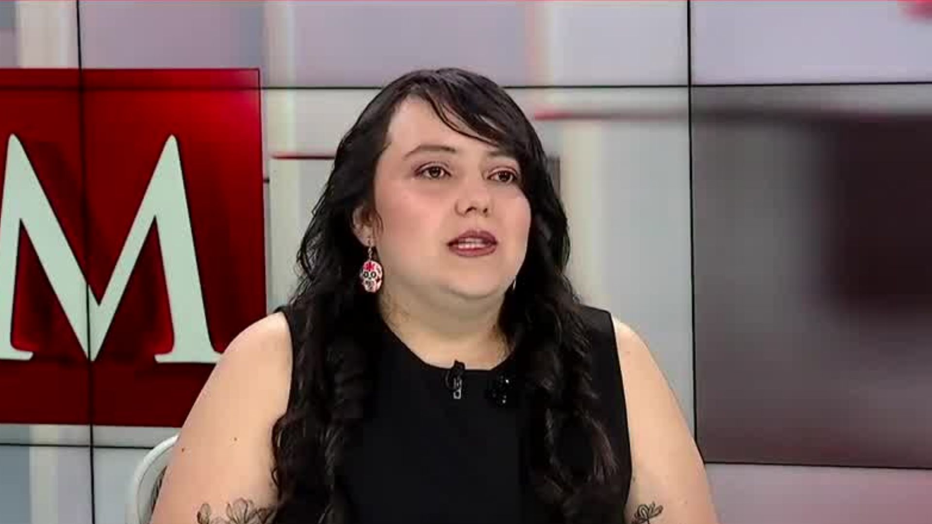 Azucena Rangel aborda la labor de una madre buscadora en el Ajusco