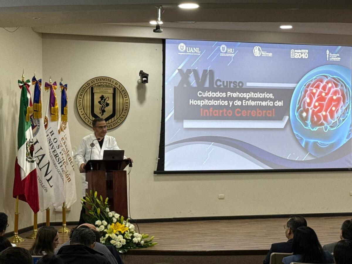 El evento ofrece un foro de discusión sobre la implementación del programa Tele Ictus. Foto: Fernanda Pérez