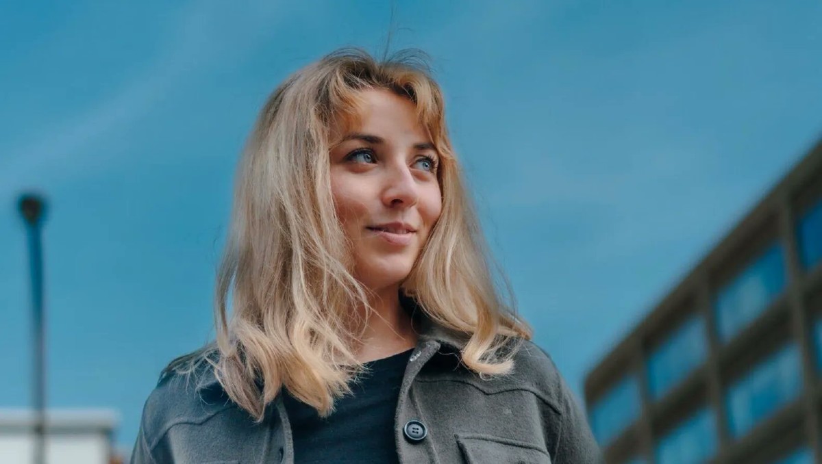 Kat Abughazaleh enfrenta cargos federales por la protesta. | Especial