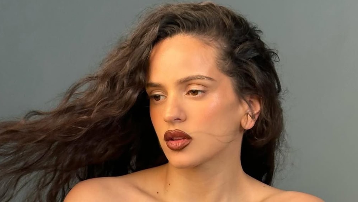 La promoción que está haciendo la cantante ha generado mucha polémica | Especial