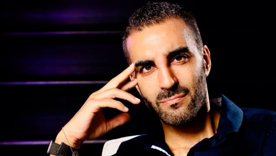 Simón Levy asegura estar libre y no detenido tras difundir video en redes