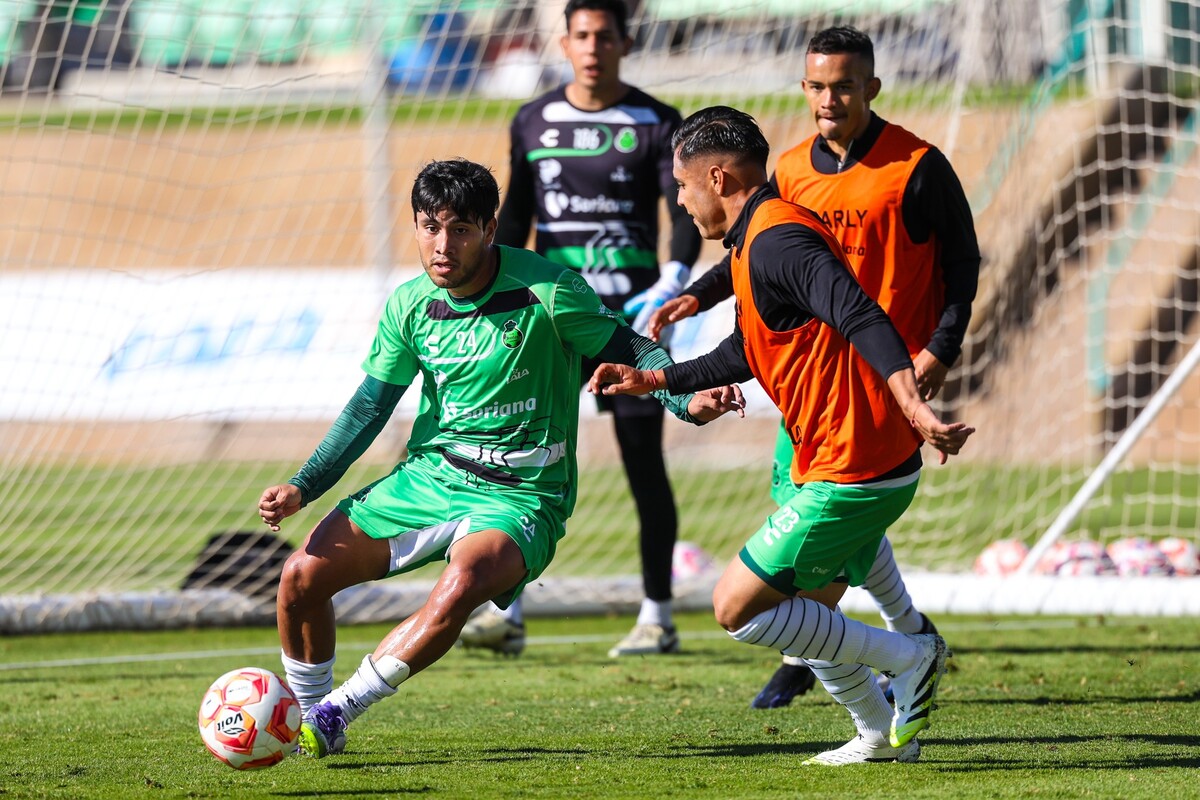 En lo que va del torneo, el conjunto lagunero ha sumado dos puntos fuera de casa.| Santos