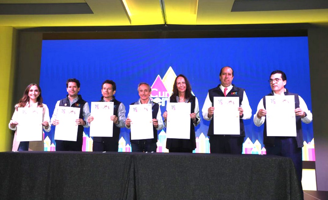 Multimedios y Liverpool se suman a SER para fortalecer la educación. Foto: Carballo