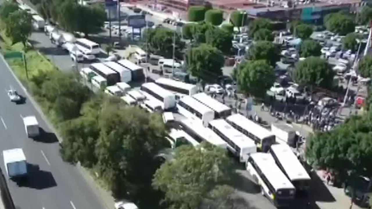 En la CdMx, hacen una mesa de diálogo para discutir el aumento de la tarifa del transporte